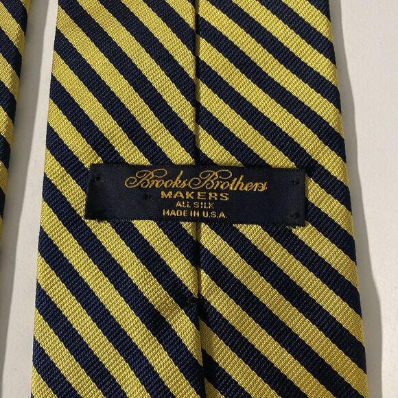Brooks Brothers Maker Tie Striped Navy Yellow Silk 58" 3.75" - Picture 4 of 6